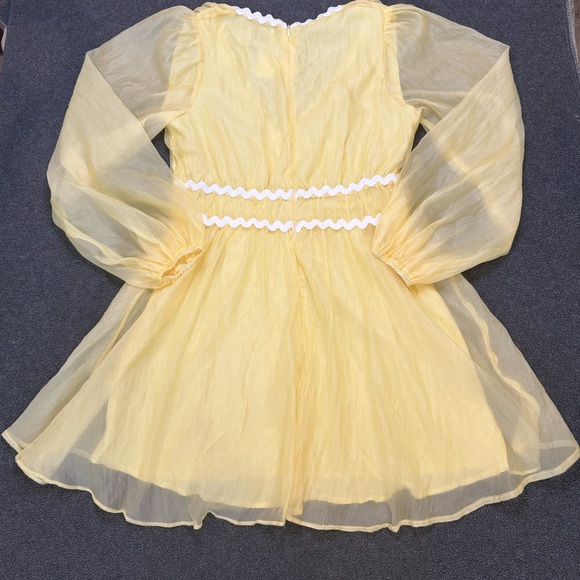 Hello Molly Yellow Sheer Dress with White Trim - Picture 4 of 8
